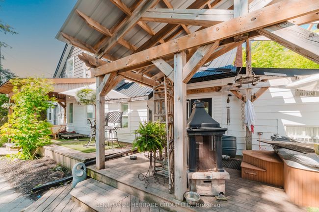 ON - 2090 Highway 26, House other with 3 bedrooms, 2 bathrooms and 3 parking in Springwater ON | Image 32
