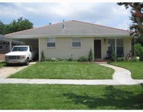 6537 Bellaire Dr, New Orleans, LA, 70124-1452 | Card Image