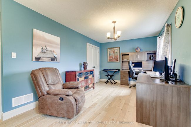 54 Compass Trail, House attached with 3 bedrooms, 3 bathrooms and 2 parking in Port Stanley ON | Image 22