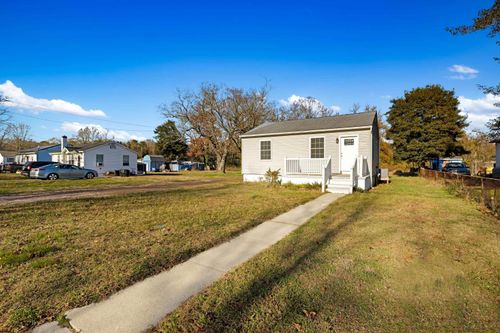 114 W Main St Street, Cape May Court House, NJ, 08210 | Card Image