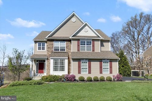230 Ironstone Ln, ELVERSON, PA, 19520-9066 | Card Image