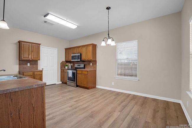 109 Lieck Cv, House other with 5 bedrooms, 4 bathrooms and null parking in Cibolo TX | Image 12