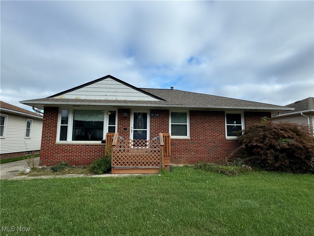 Forestgrove Rd, Willowick, OH 44095