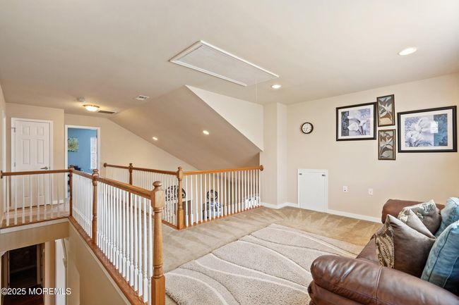 19 E Francesa Ct, Home with 3 bedrooms, 3 bathrooms and null parking in Farmingdale NJ | Image 31