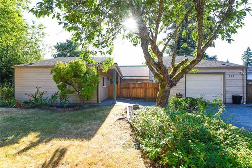 538 Bambrick Pl, Comox, BC, V9M1Z4 | Card Image