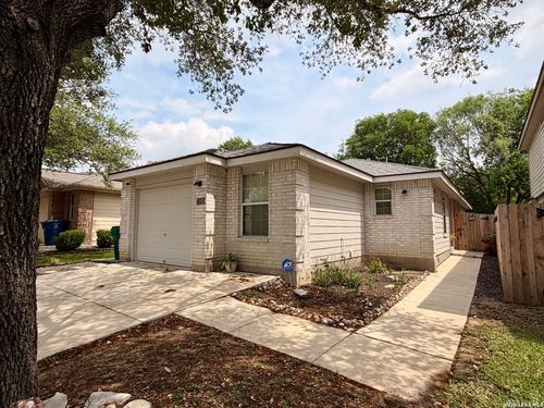 86 Coastal Ln, San Antonio, TX, 78240-2981 | Card Image