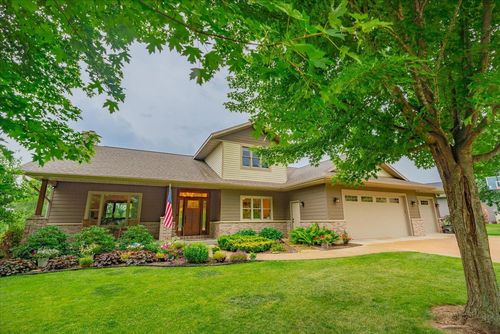 7022 Laufenberg Boulevard, Cross Plains, WI, 53528 | Card Image