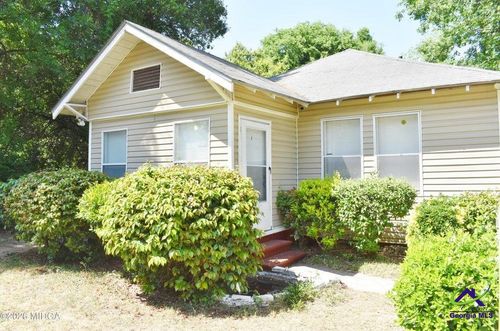 575 Cleveland St, Macon, GA, 31206-1560 | Card Image