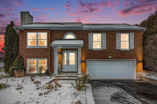 55 Isabelle St, Prescott Russell, ON, K0A1M0 | Card Image