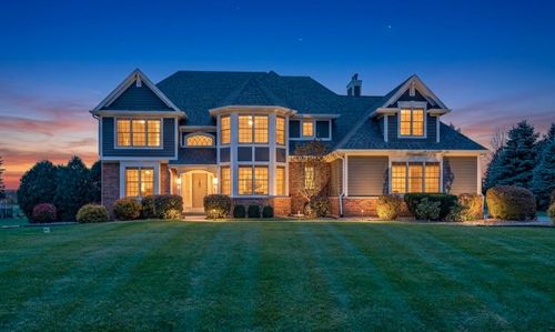 41W815 Bowgren Dr, Elburn, IL, 60119-8848 | Card Image