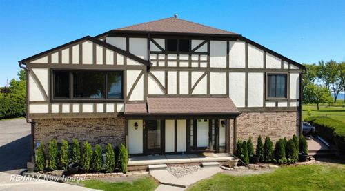 204 Lac Ste Claire Drive, St Clair Shores, MI, 48082 | Card Image