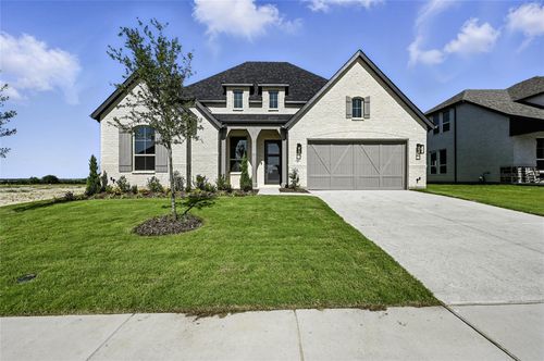 557 Pebble Dr, Waxahachie, TX, 75167-4891 | Card Image