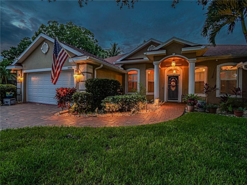 7th Ln, Vero Beach, FL 32968