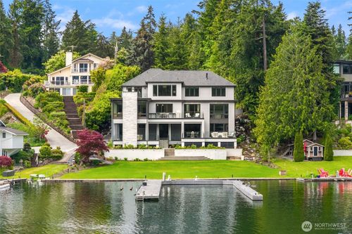 3234 78th Pl Ne, Medina, WA, 98039-1004 | Card Image