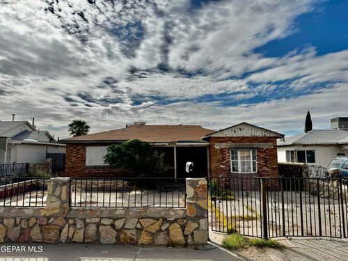 2406 Arizona Ave, El Paso, TX, 79930-1009 | Card Image