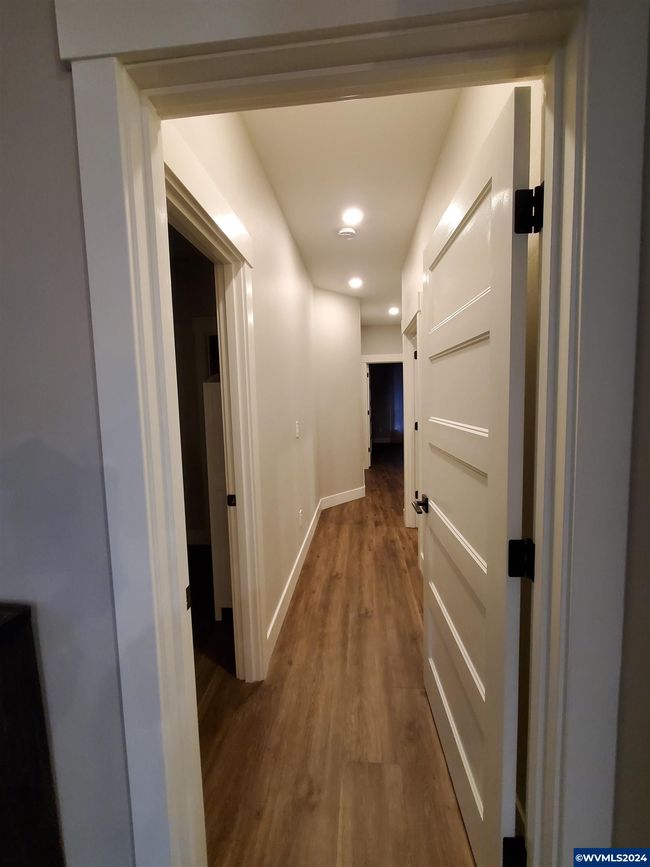 5299 Davis St Se, House other with 4 bedrooms, 3 bathrooms and null parking in Turner OR | Image 19