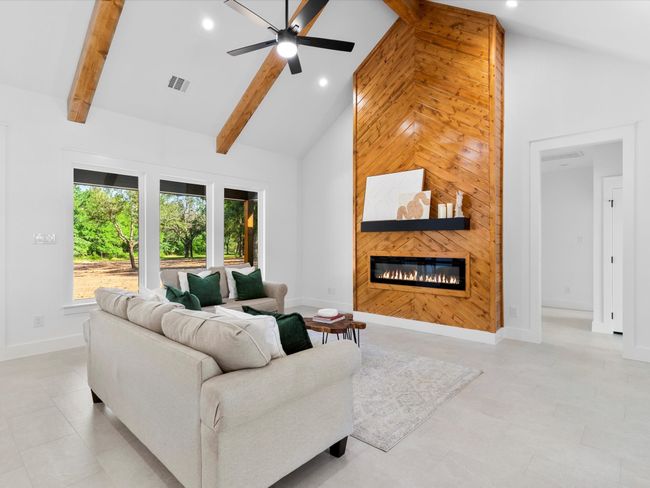 1705 J E Woody Rd, House other with 4 bedrooms, 3 bathrooms and null parking in Springtown TX | Image 10