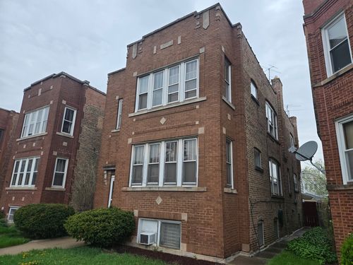 5342 W Newport Ave, Chicago, IL, 60641-3332 | Card Image
