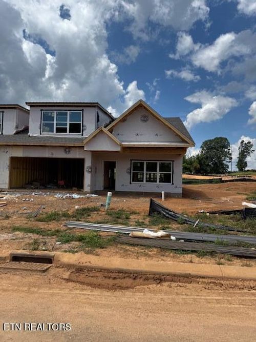 7331 Whispering Creek Ln, Powell, TN, 37849-4481 | Card Image