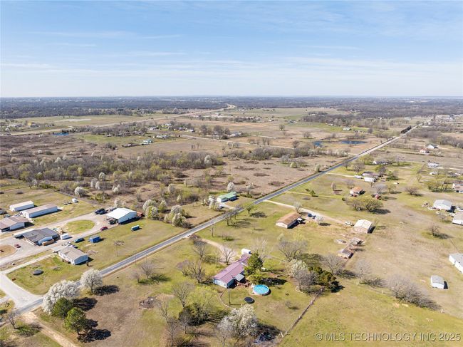 3221 E 420 Rd, House other with 4 bedrooms, 2 bathrooms and null parking in Oologah OK | Image 45