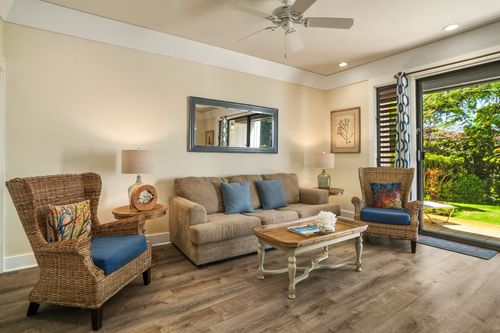 402-2253 Poipu Rd, KOLOA, HI, 96756-8554 | Card Image