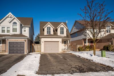 11 Small Crt, House other with 3 bedrooms, 2 bathrooms and 3 parking in Cambridge ON | Image 2