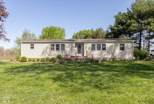 7737 S 675 W, Jamestown, IN, 46147-9427 | Card Image