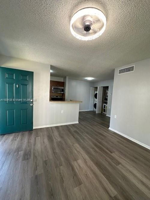apt-208-6935 Nw 179th St, Hialeah, FL, 33015-5407 | Card Image