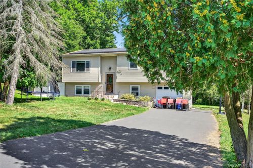 29 Half Hollow Turn, Monroe, NY, 10950-4118 | Card Image