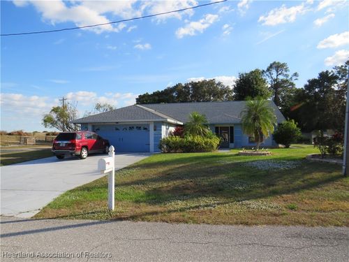 100 Lake Huntley Dr, Lake Placid, FL, 33852-8200 | Card Image