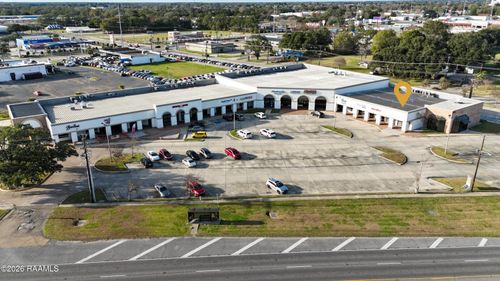 l1-5520 Johnston Street, Lafayette, LA, 70503 | Card Image