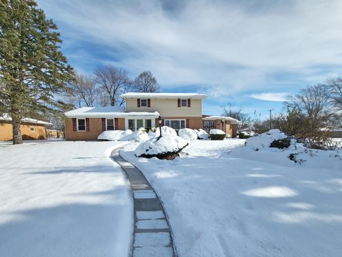 5795 Taft Pl, Merrillville, IN, 46410-2252 | Card Image