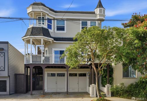 445 Lawton St, San Francisco, CA, 94122-3638 | Card Image