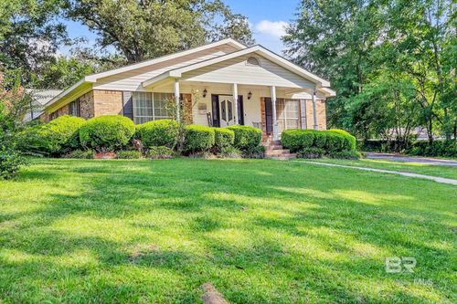 104 E Shore Dr, Brewton, AL, 36426-2234 | Card Image