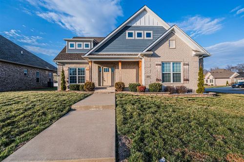 456 Adalynn Cir, Bowling Green, KY, 42104-0001 | Card Image