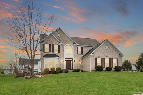 5941 Firm Stance Dr, Loveland, OH, 45140-8195 | Card Image