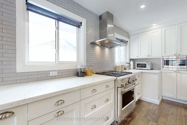 723 Victory Dr, House other with 3 bedrooms, 3 bathrooms and 2 parking in Pickering ON | Image 12