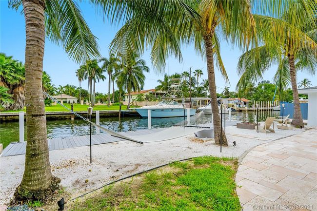 0 - 1090 Ne 84th St, House other with 4 bedrooms, 5 bathrooms and null parking in Miami FL | Image 63