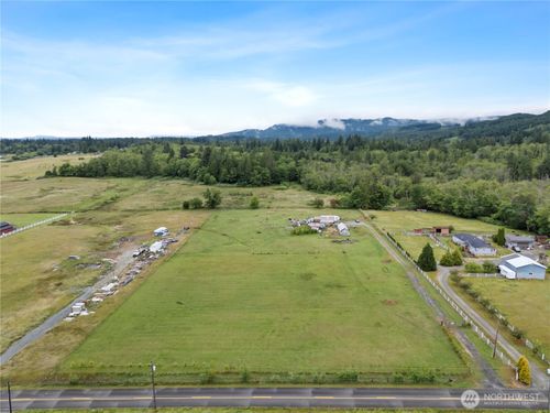 3723 324th St Nw, Stanwood, WA, 98292-7162 | Card Image