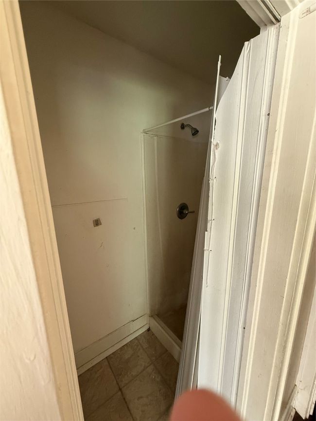 Bathroom with a shower | Image 15