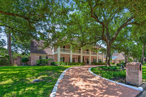 9303 Tranquil Park Dr, Spring, TX, 77379-6637 | Card Image