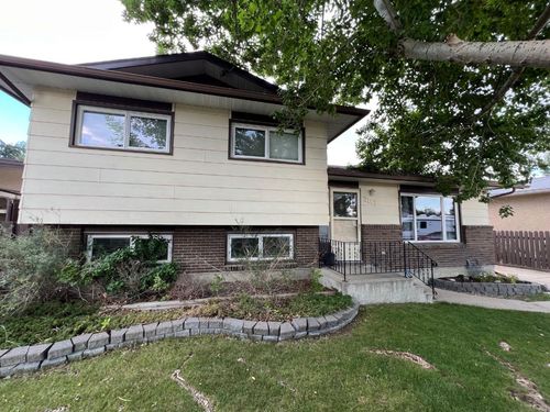2117 10a Street, Coaldale, AB, T1M1B6 | Card Image