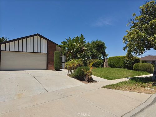 1308 Vallejo Dr, Corona, CA, 92882 | Card Image