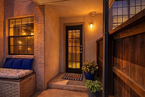 apt-125-3901 Travis St, Dallas, TX, 75204-1734 | Card Image