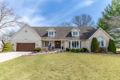 9885 Belmont Ct, Saint John, IN, 46373 | Card Image