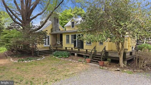 2674 Five Points Rd, MARSHALL, VA, 20115-3404 | Card Image