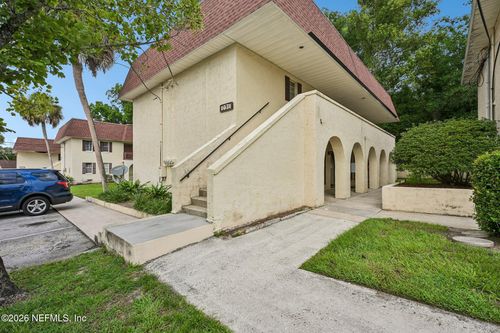 4-1631 El Prado Rd, JACKSONVILLE, FL, 32216-8818 | Card Image