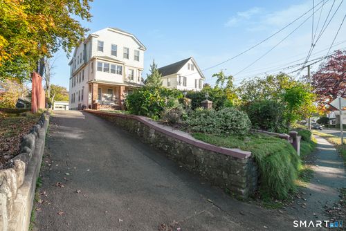 224 Southmayd Rd, Waterbury, CT, 06705-2035 | Card Image