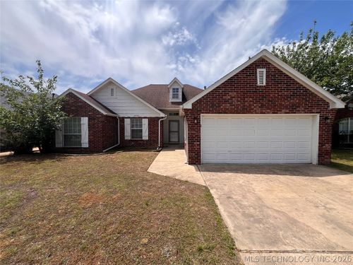 10766 E 121st Street N, Collinsville, OK, 74021 | Card Image