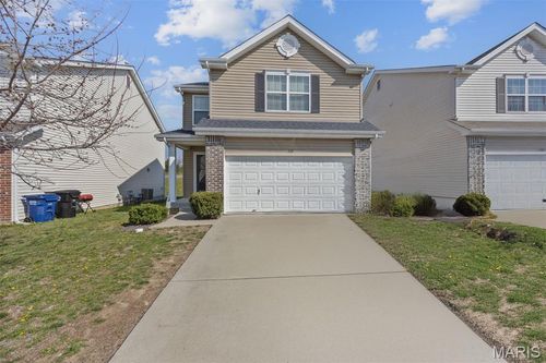 1021 Chesterfield Dr, Wentzville, MO, 63385-4492 | Card Image